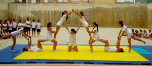 Encuentro de acrosport en educación física entre colegios Encuentro de acrosport en educación física entre colegios
